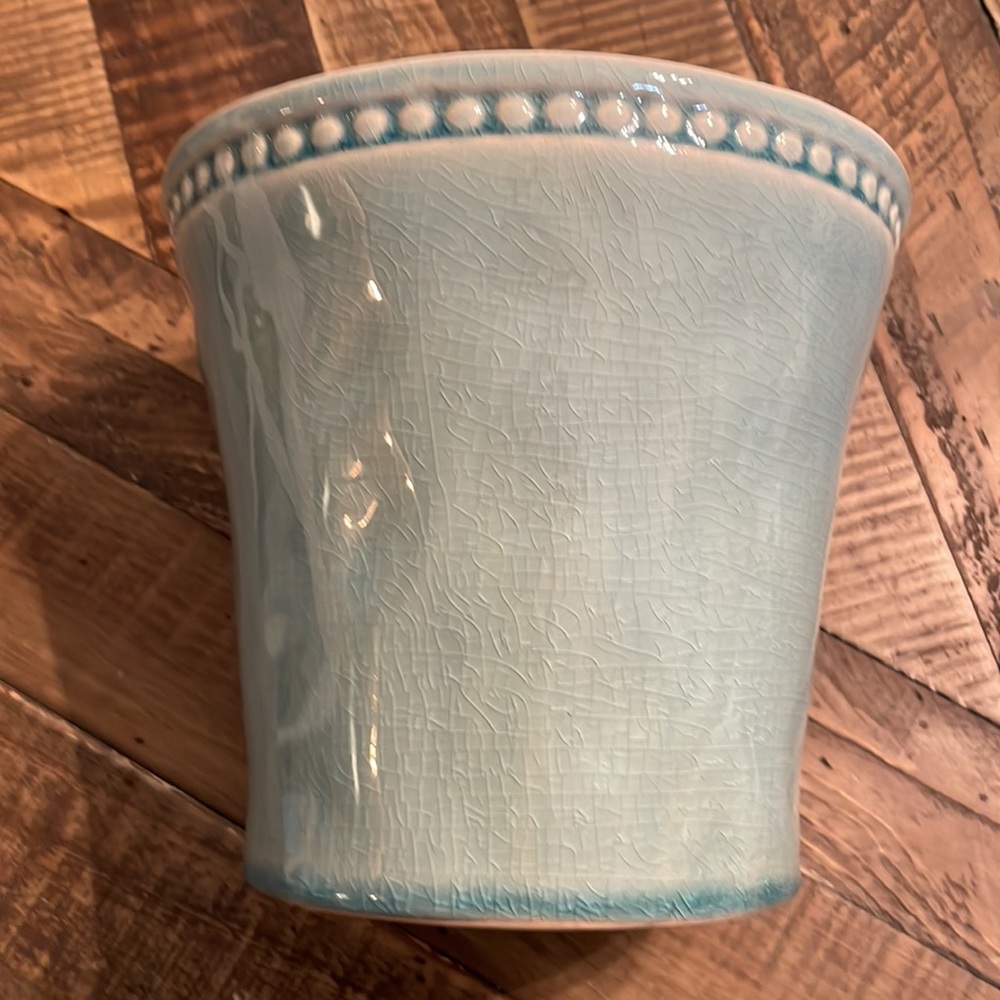 Ceramic Glazed Pot - Picture 4 of 4